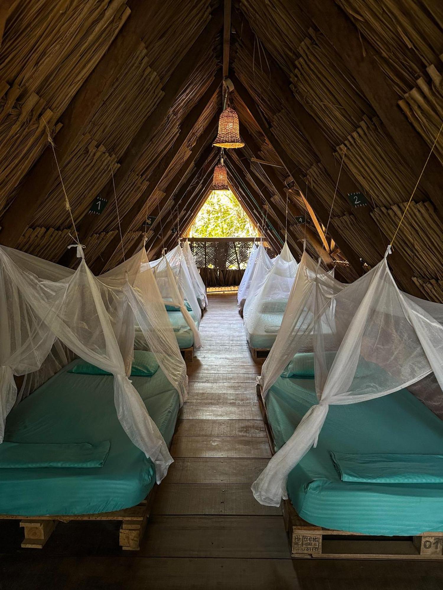 La Aldea Hostel, Camping Y Hamacas Паломино Екстериор снимка