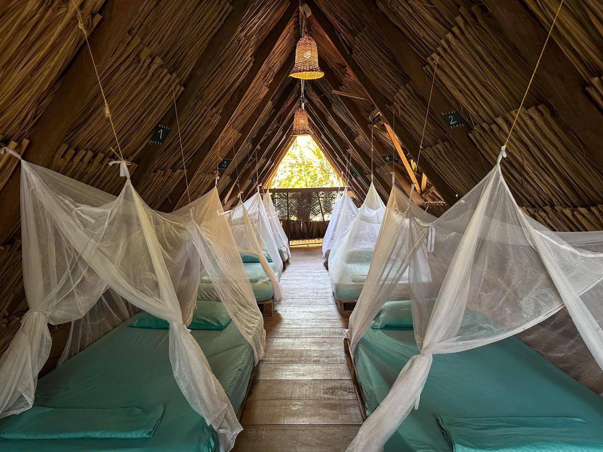 La Aldea Hostel, Camping Y Hamacas Паломино Екстериор снимка